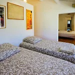 Un Cabanon En Camargue